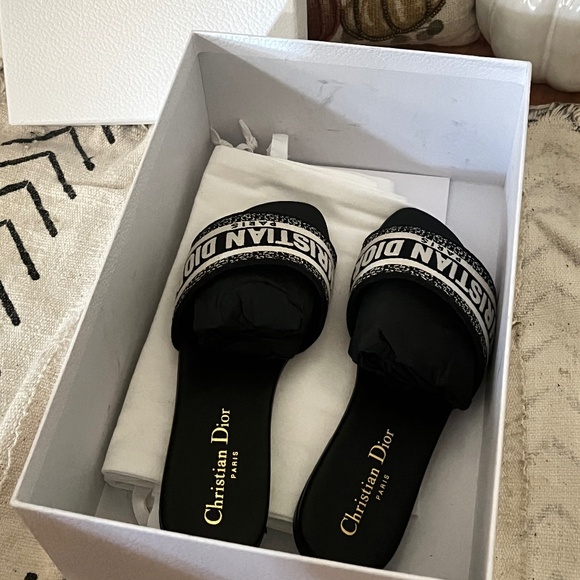 Christian Dior Sandals - Picture 3 of 9